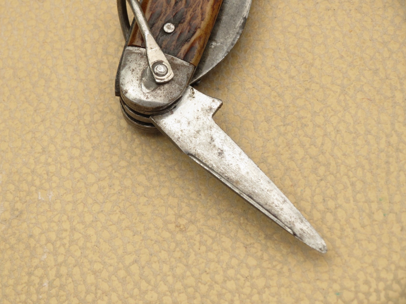 Antique MADE IN USA by IMPERIAL – 1940 Era – Military Utility Engineer’s Knife