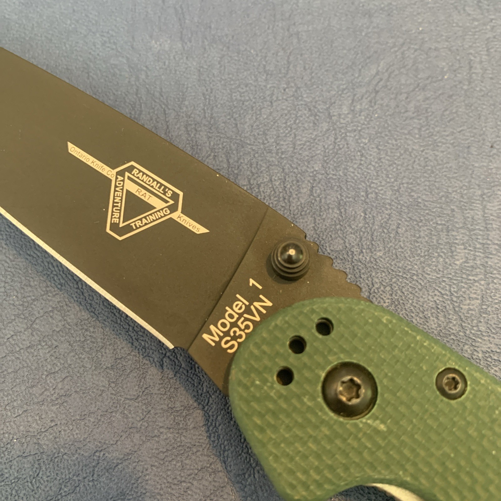 Ontario RAT 1 Folding Knife 3.5″ Black Oxide S35VN Steel Blade Green G10 Handle