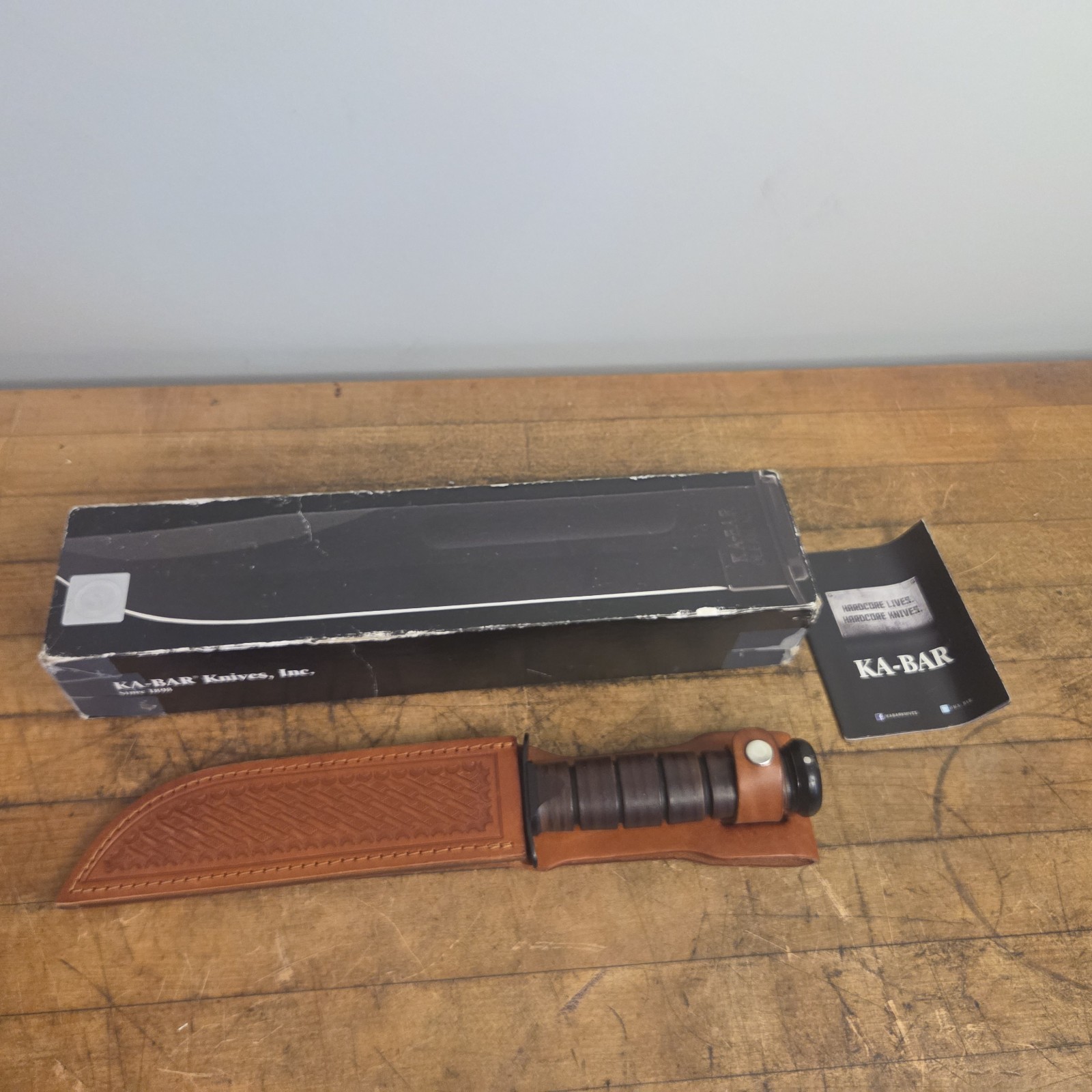 KaBar 1217 Fighting/Combat Knife USMC Leather Sheath Straight Edge