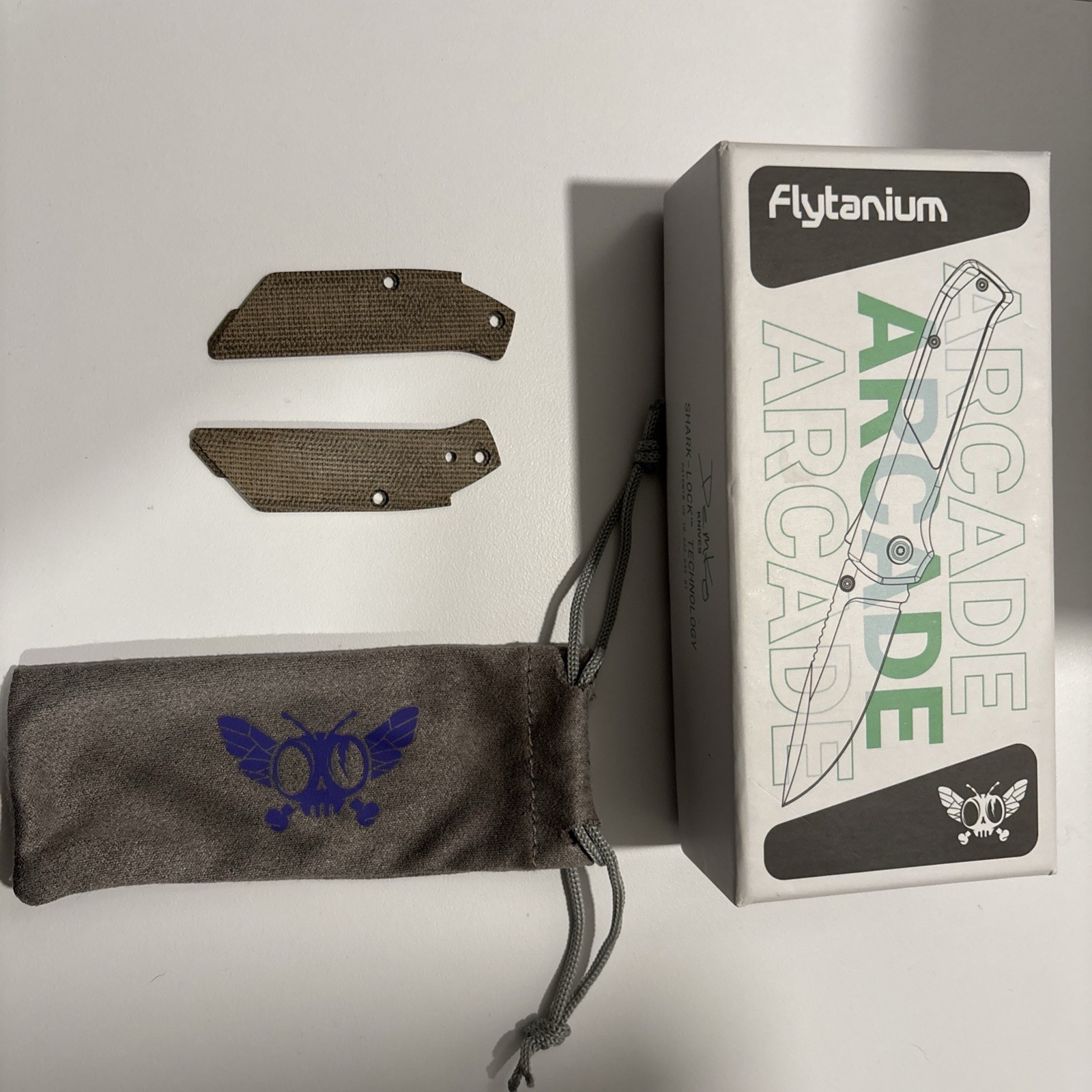 Flytanium Arcade Shark Lock CPM-S35VN Gunmetal