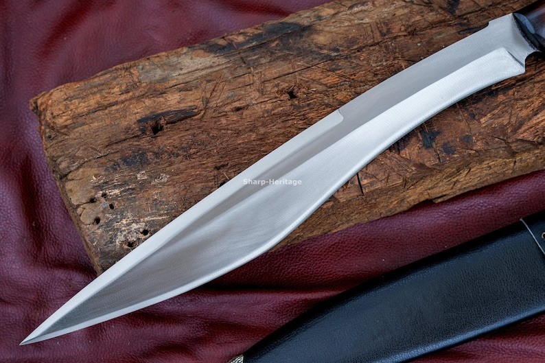 Handmade Greek Kopis Sword with 17 Inch 5160 Steel Blade, Full Tang Rosewood