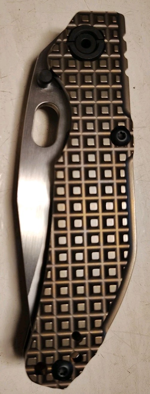 New North Mountain Blade Dwyer BBNM Frame Lock 3.62″ Bowie Blade Frag Ti Handle