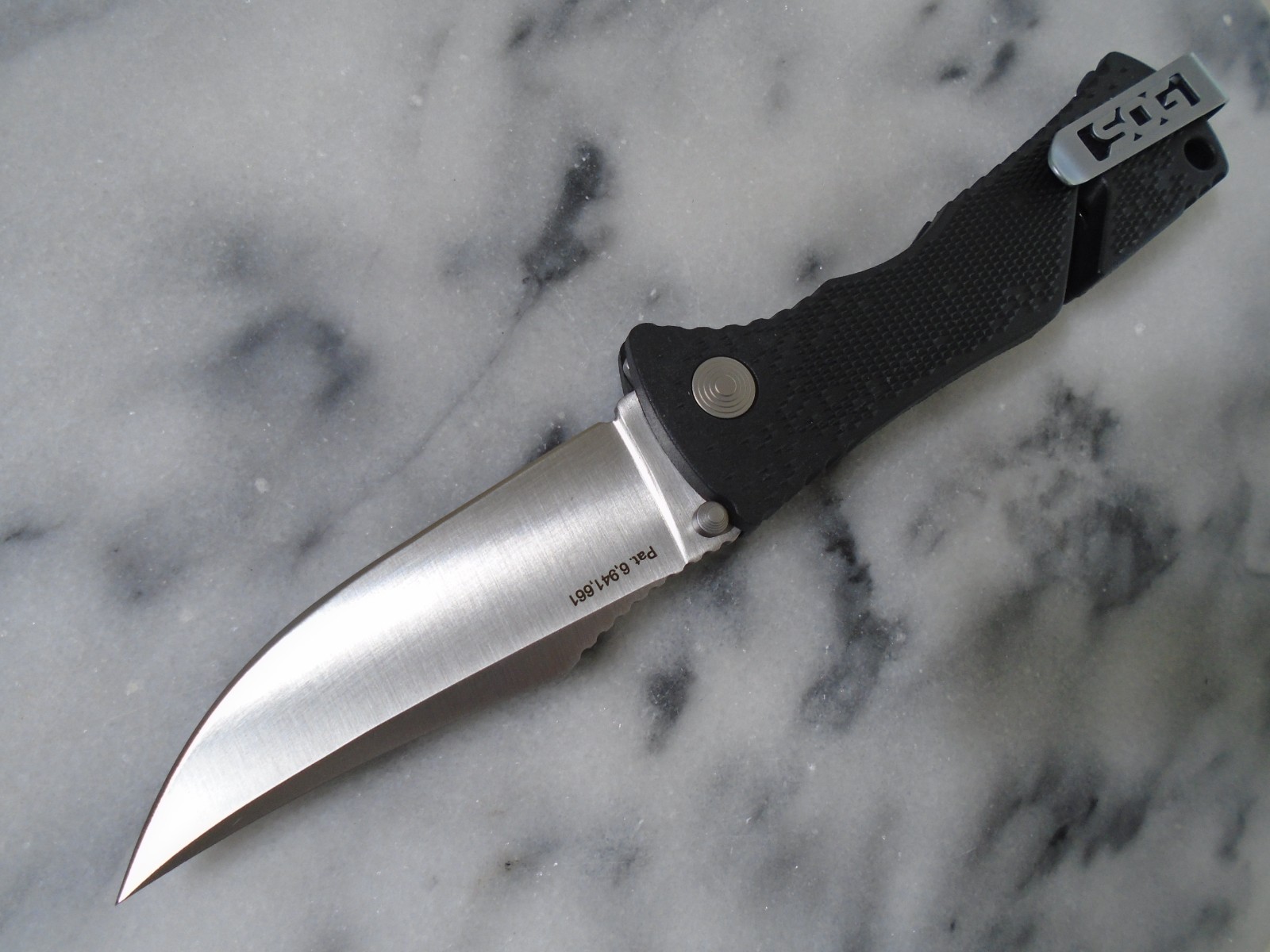 SOG Trident Assisted Open Pocket Knife Arc Lock Folder Aus-8 Rc 57-58 TF2-CP New