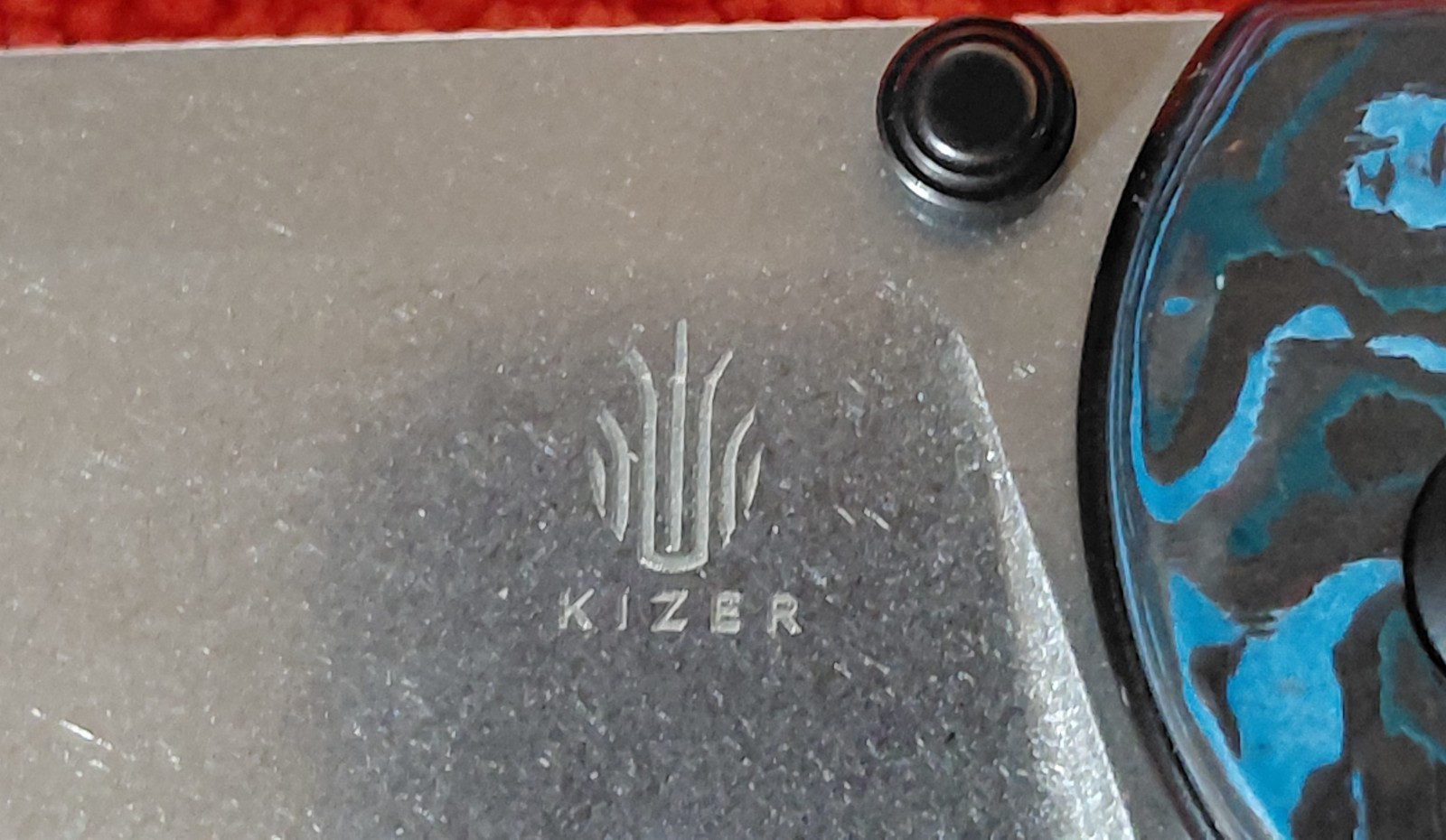 Kizer Drop Bear Ki3619A2 Elmax Arctic Storm FatCarbon Clutch Lock Knife NEW NIB