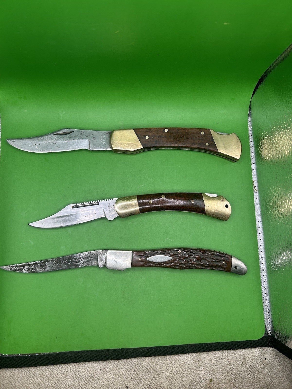 Lot of 3 Vintage Folding Pocket Knives Lockback Trapper Pakistan China Multi
