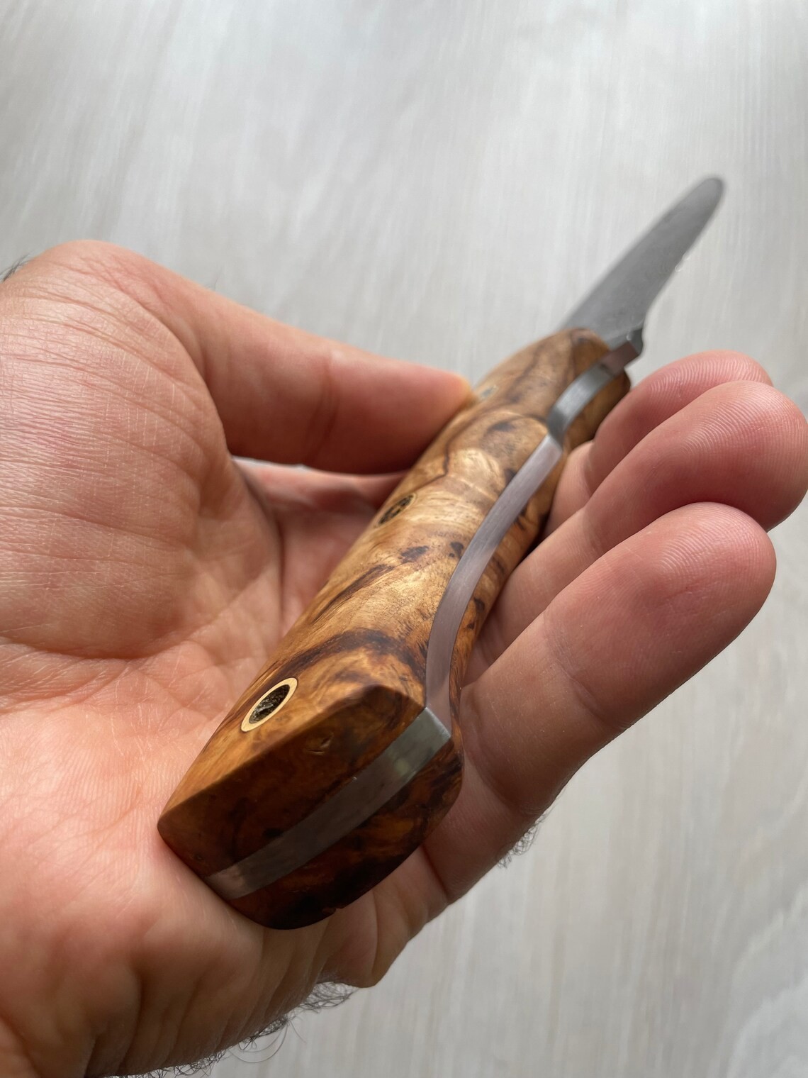 REAL DAMASCUS Outdoor Knife – Olive Wood Handle – 150 Layers – Blacksmith Made