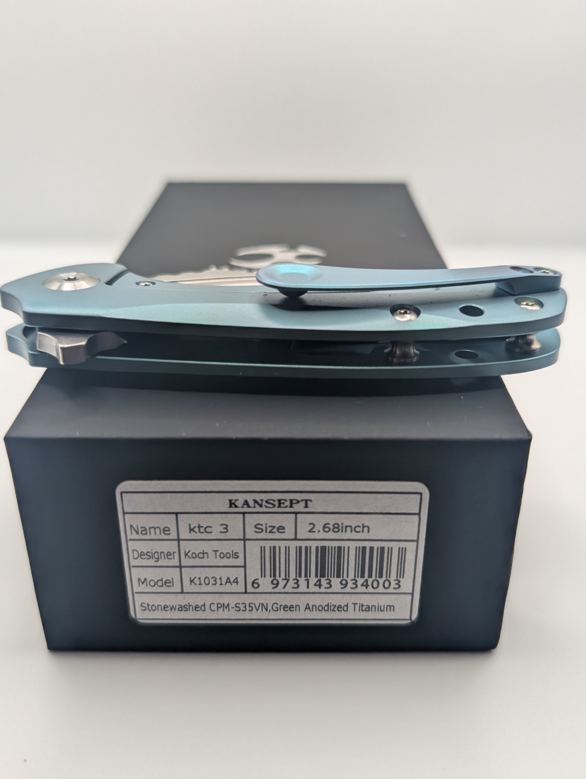 Kansept KTC 3 Titanium CPM-S35VN Hawkbill Plain Manual Frame Lock Green.