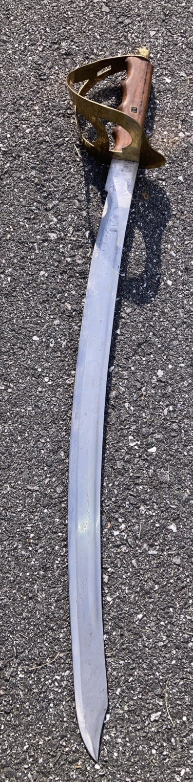 Decorative Cavalry Style Saber – Made in India – 31”in Sword