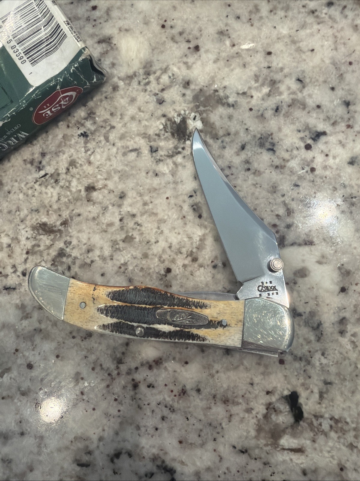 CASE XX 2003 61265LC SS BONE STAG MID FOLDING HUNTER KNIFE MINT W/ ORIGINAL BOX