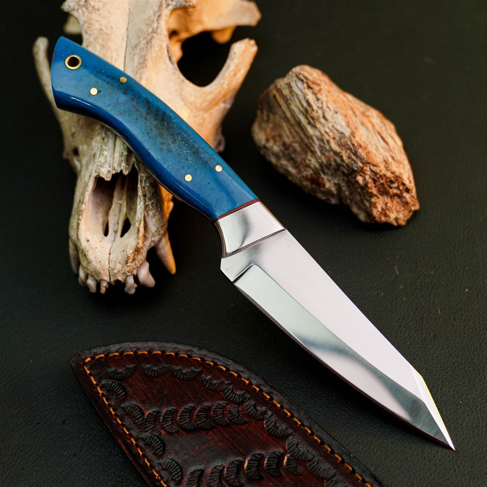 8.7″ Camping Bushcraft Stainless Knife Handmade Full Tang Resin Handle