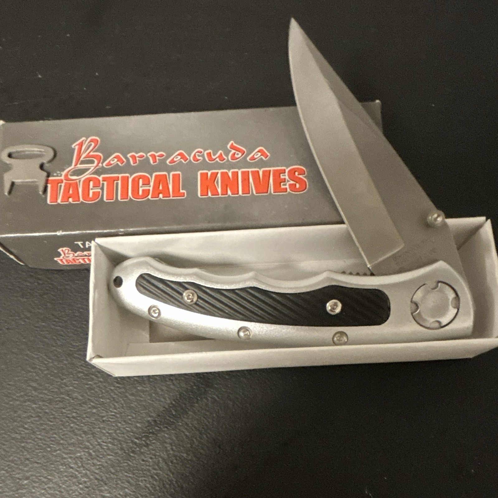 Barracuda TA432 Manual Folding Pocketknife Clip Point Liner Lock Silver/Black