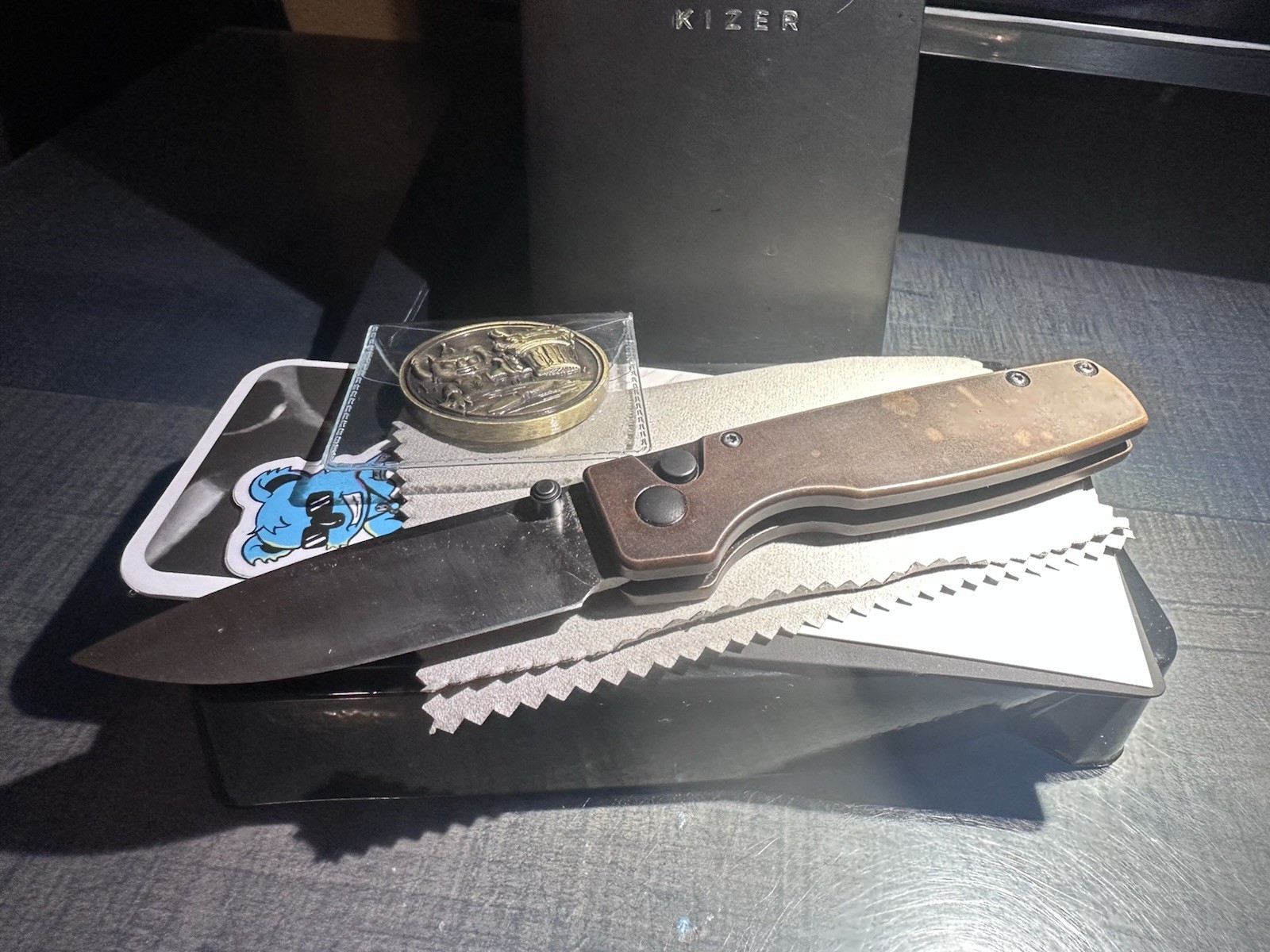 Kizer Original Copper 154CM Satin Blade Copper Handle Button Lock