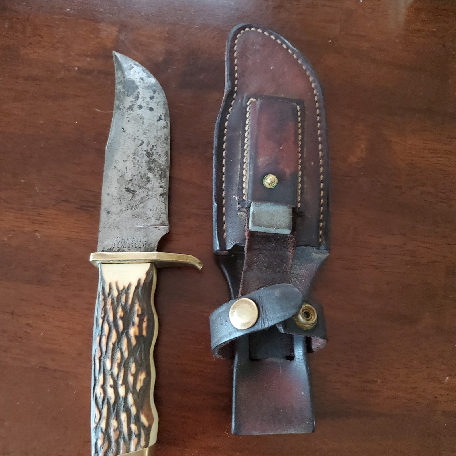 Schrade Fixed 5.5″ Blade Hunting Knife Stag Handle Leather Sheath 171UH