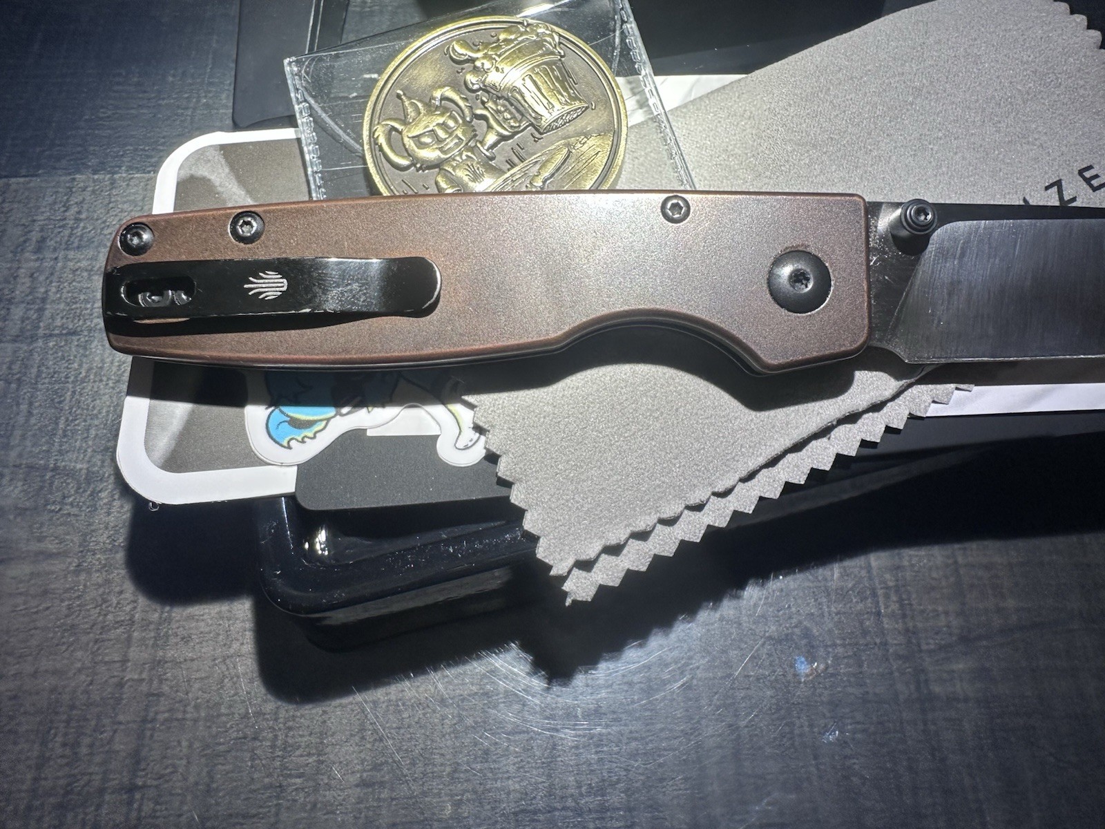 Kizer Original Copper 154CM Satin Blade Copper Handle Button Lock