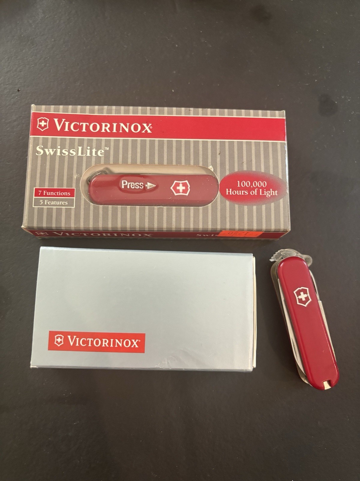 Victronox Scribe New. Swisslite New. USB Classic. 3 Knives One Price