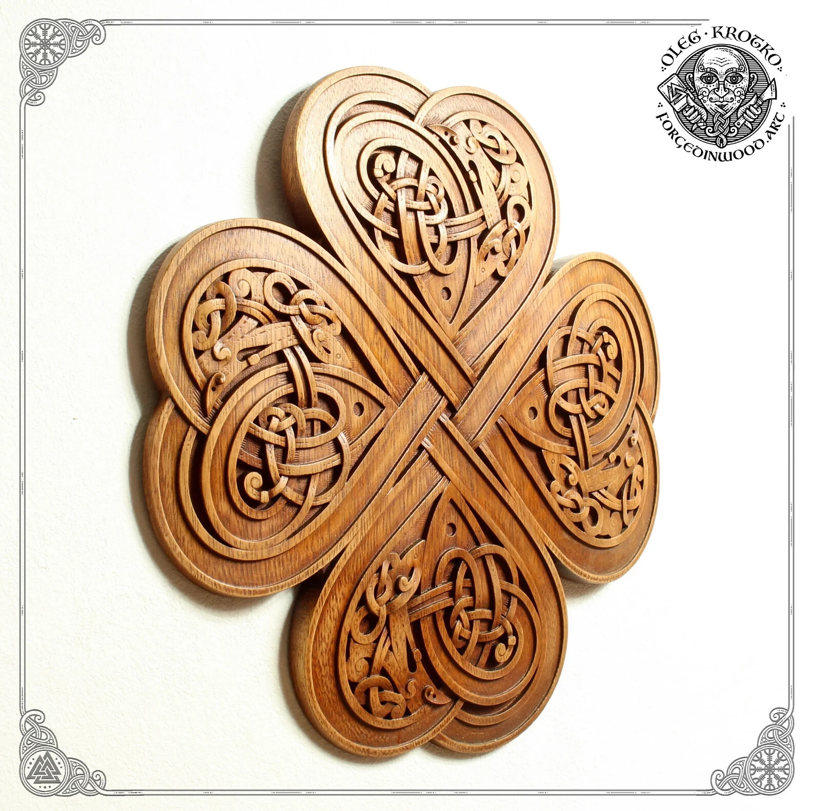 Luxury Carved Celtic Clover Hearts, Symbol of Eternal Love, Norse Wooden Picture