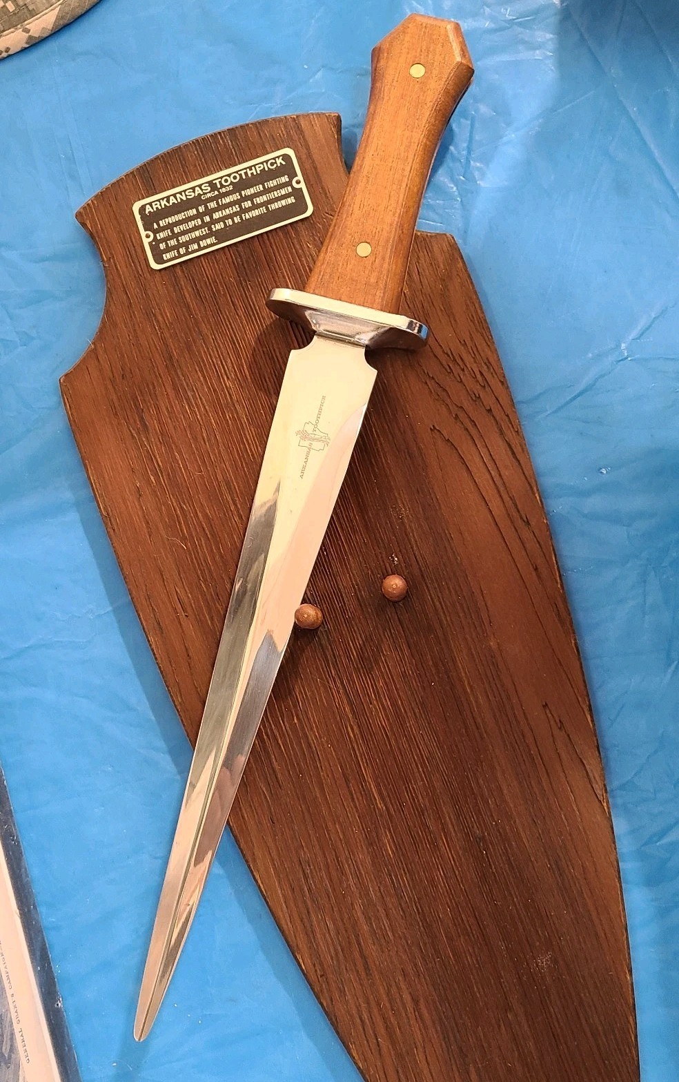 Arkansas Toothpick Carvel Hall USA Reproduction Knife Jim Bowie 17″ 1976
