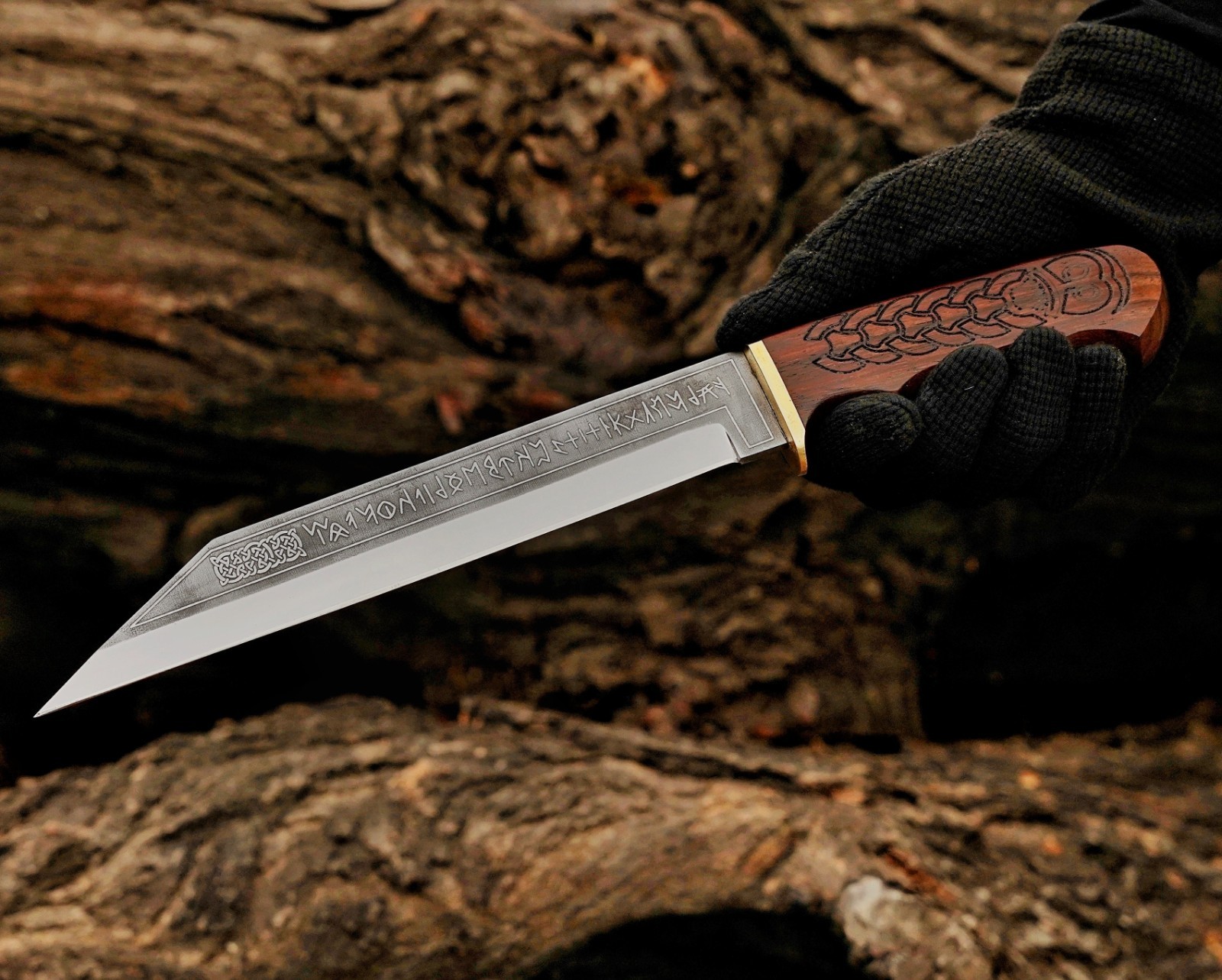 Hand Forged High Carbon Steel Engraved Blade Seax Knife Viking Style Hunting
