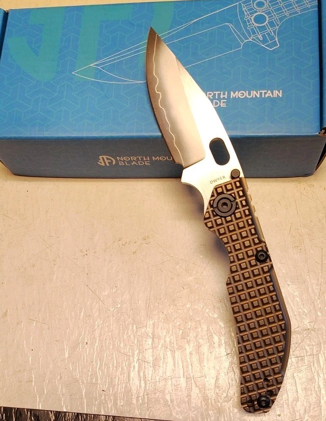 New North Mountain Blade Dwyer BBNM Frame Lock 3.62″ Bowie Blade Frag Ti Handle