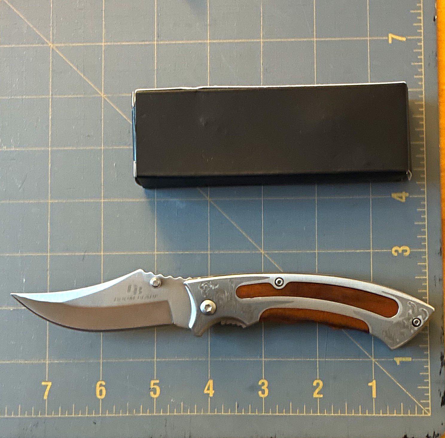 Browning Blade Manual Folding Pocketknife Hawkbill Plain SS, Liner Lock/Clip