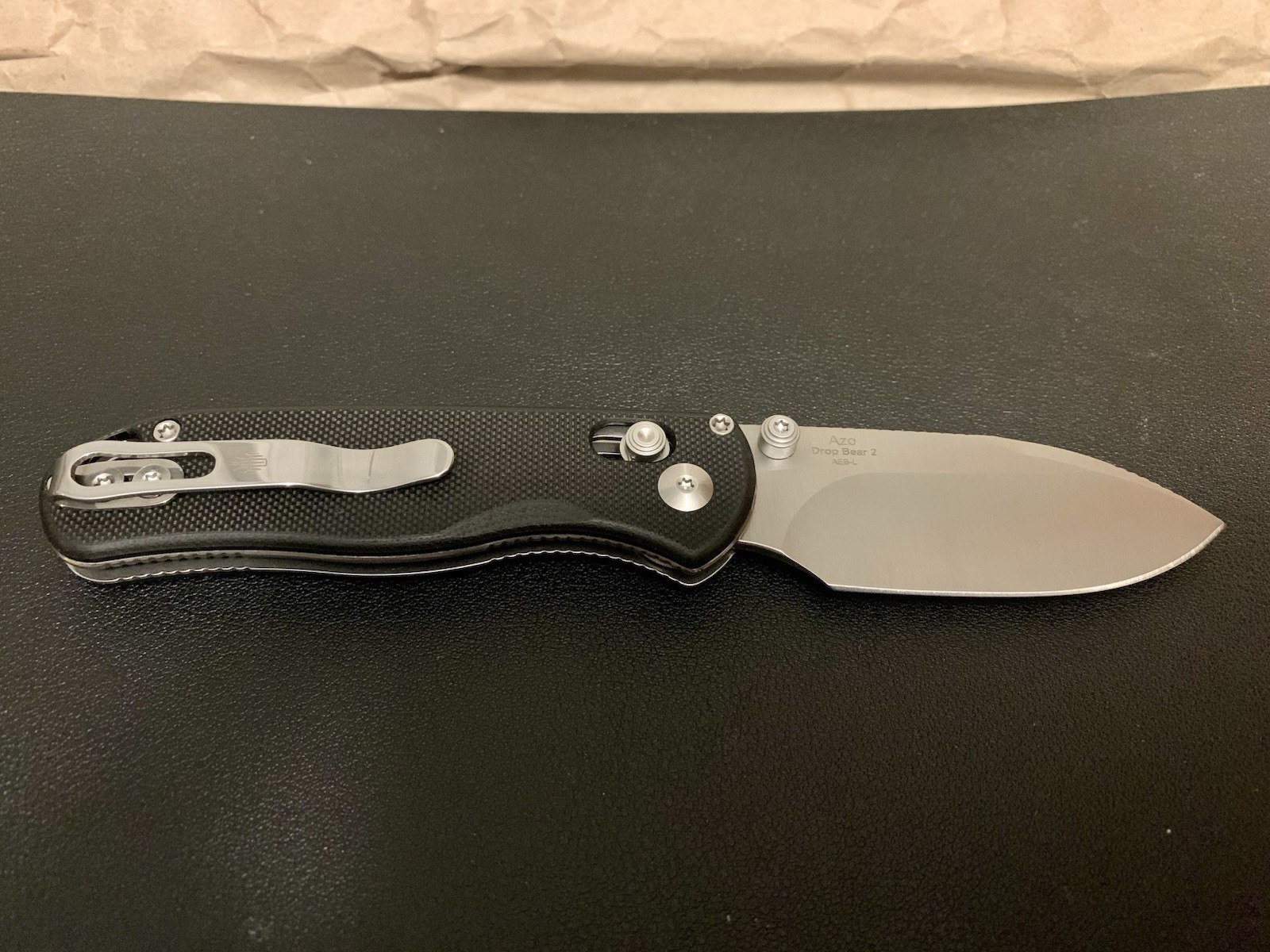 Kizer Drop Bear 2 V3619.2KD1 AEB-L 2.84” Blade Black G10 Clutch Lock Knife