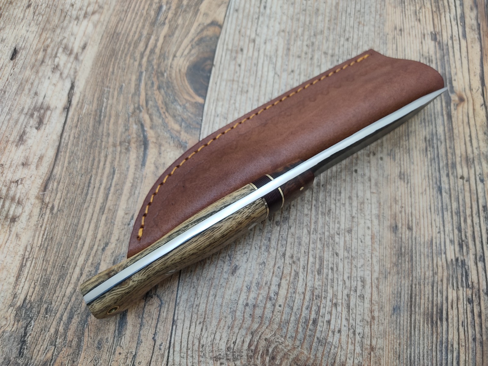 Custom Handmade 1095 High Carbon Steel Fixed Blade Hunting Knife Wood Handle