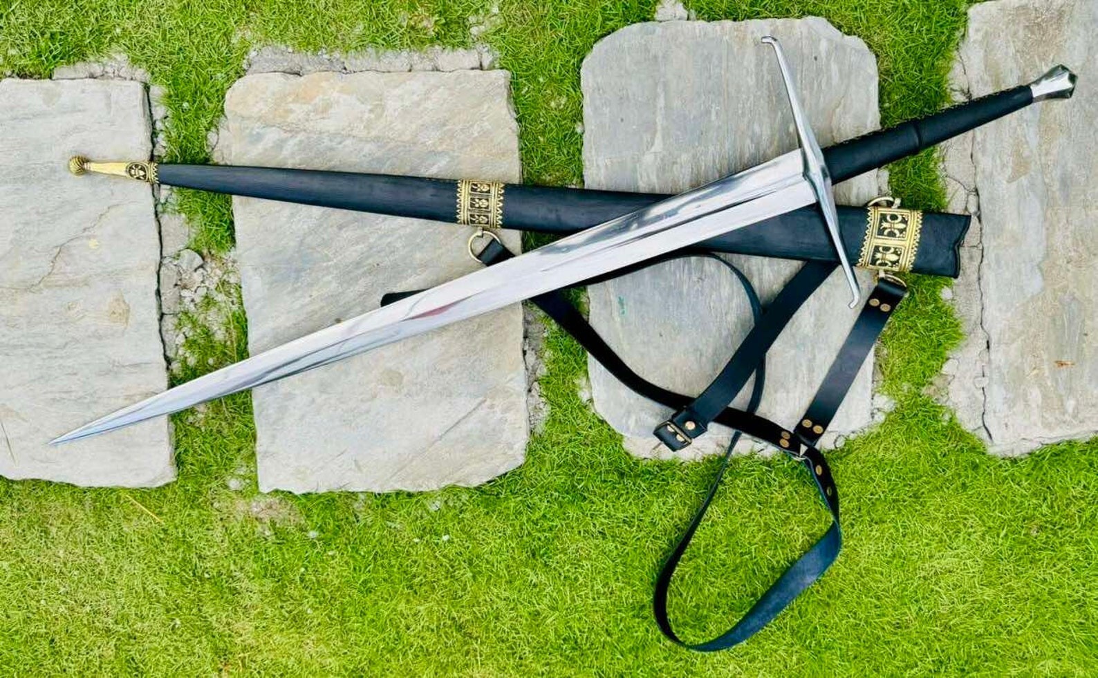 Hand Forged High Carbon Steel Sword Sharp Battle Ready Two Handed Long Sword