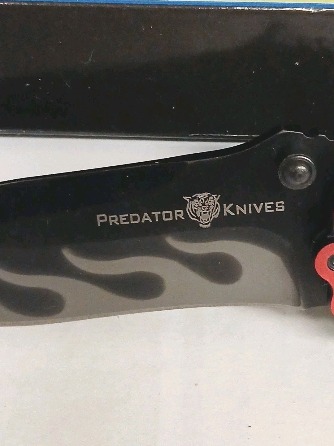Predator Skeleton Single Blade Lock Knife