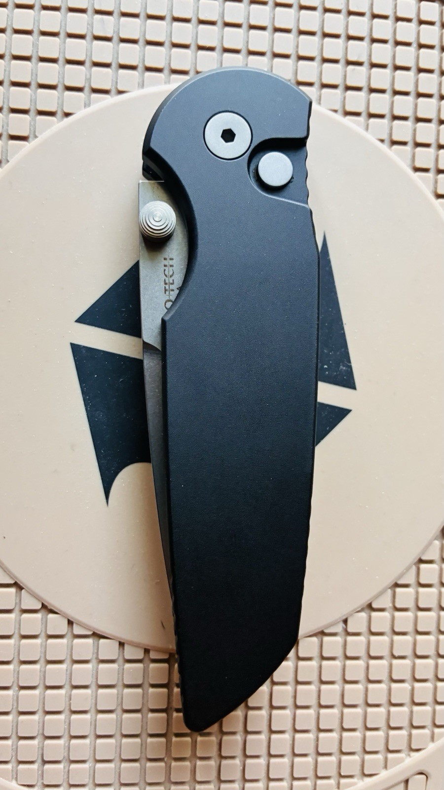 Pro-Tech TR-3 Integrity S35VN manual knife
