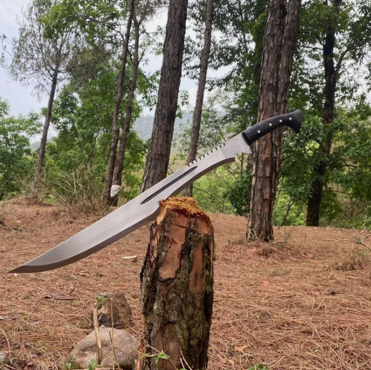 Custom Handmade Carbon Steel Blade Survival Machete Sword| Hunting Sword Camping