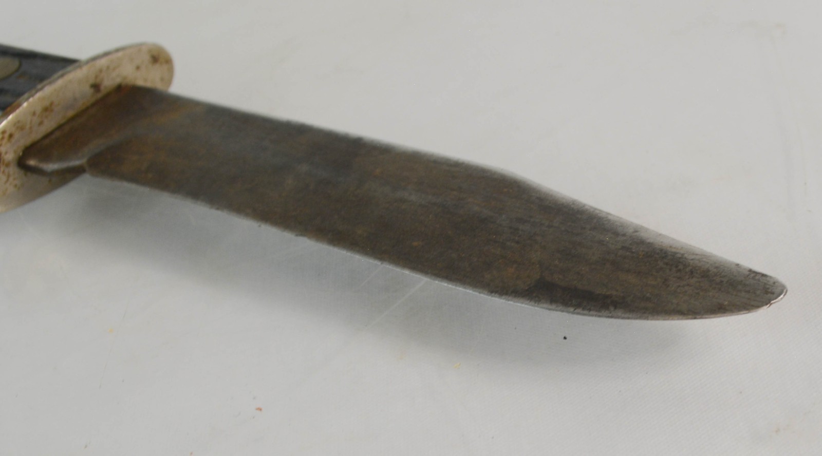 UNBRANDED Hunting Knife with Leather Sheath (Vintage yes / Antique not yet)