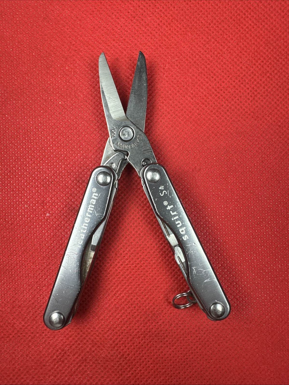 Retired GRAY Leatherman Squirt S4 Multi-Tool + New Heritage Pouch, great EDC!