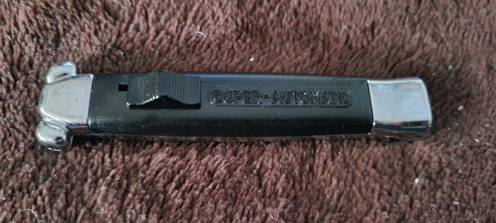 Vintage Super-Automatic Manual D/A Pocket Knife Stainless From Bell Black Handle