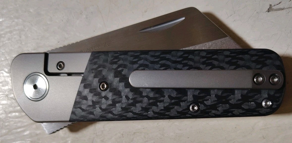 Finch Knife Co RUNTLY XL Dark Side Flipper 3.15″ M390 Wharnie Ti w/CF Handle