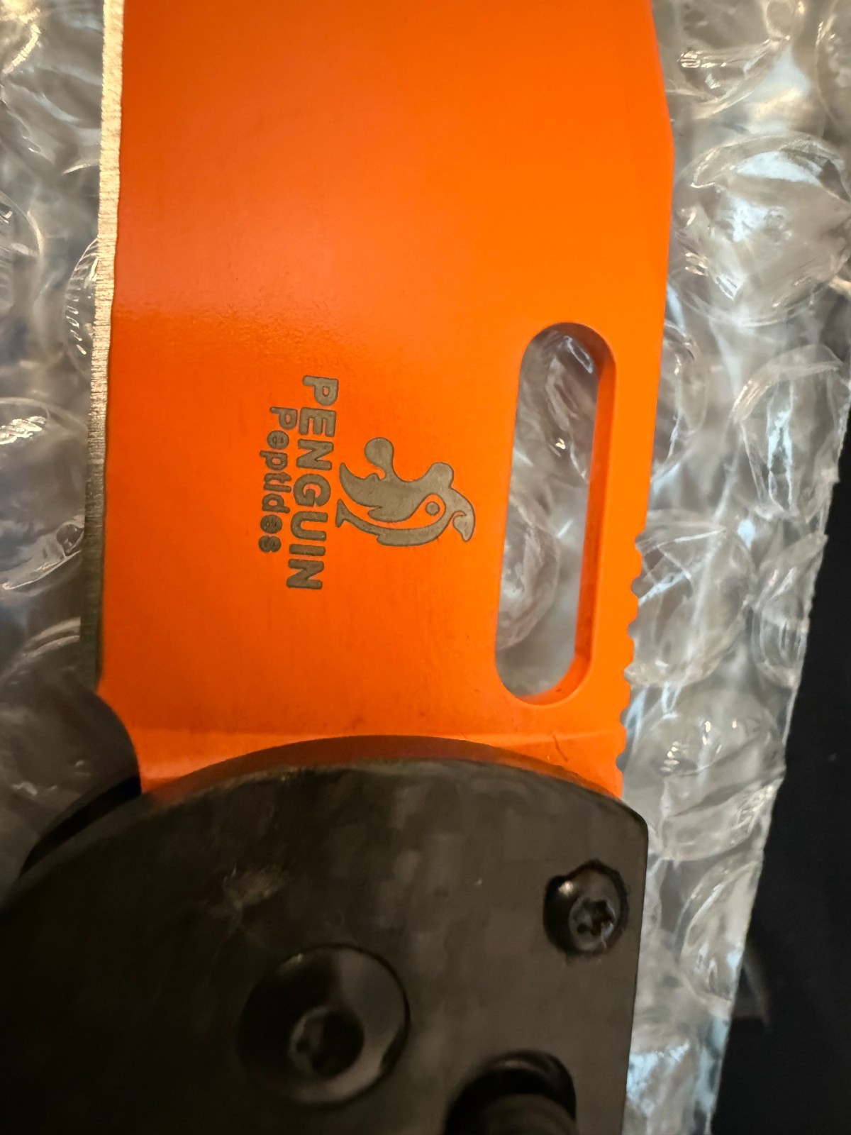 Benchmade Taggedout Knife 15535 Carbon Fiber Orange Blade NEW