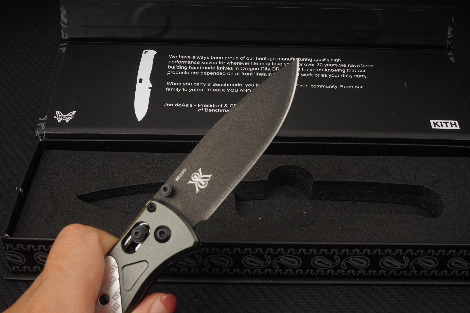 Benchmade Bugout 535 Folding Pocket Knife M390 Steel Aluminum Handle EDC Knife