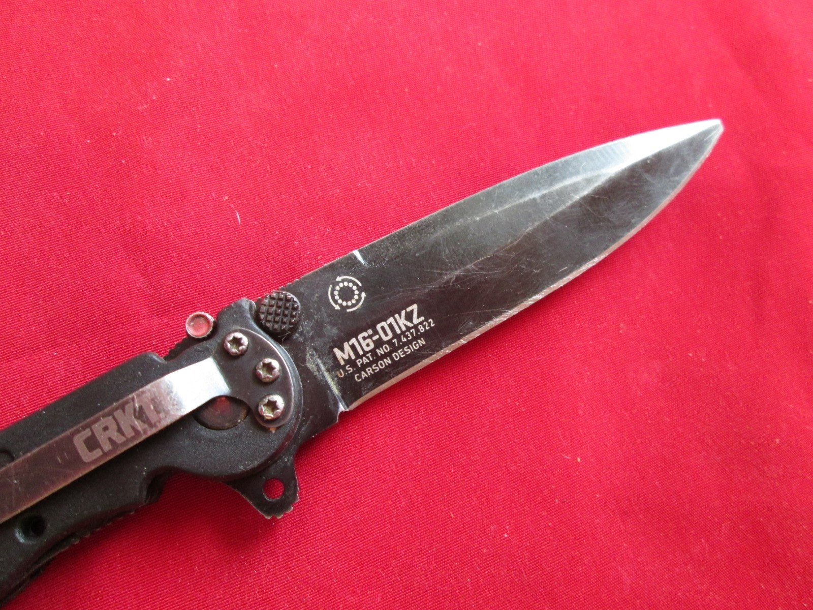 CRKT M16-01KZ Red Dot lock (broke tip ) Knife