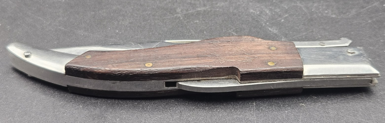 Vintage Wolf Stainless Steel Swing-Guard Folding Pocket Knife – Made in Japan