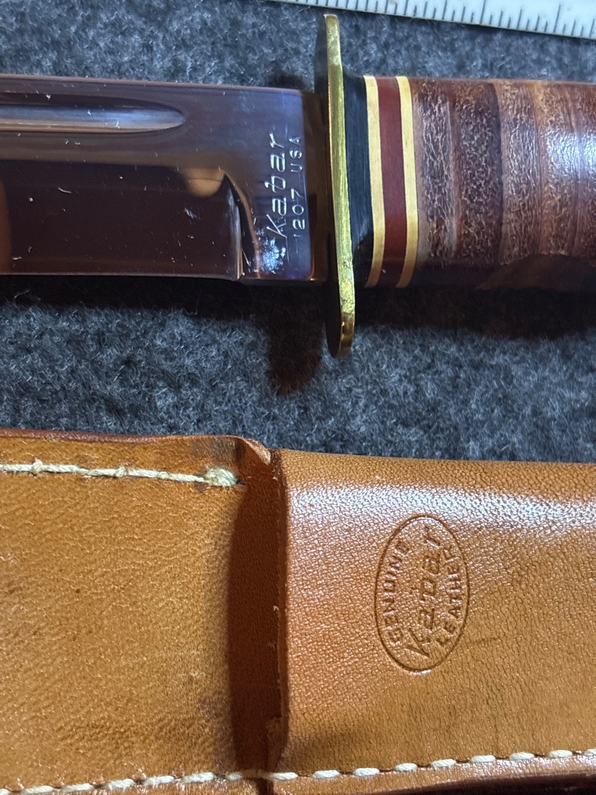 Vintage KA-BAR 1207 USA 6″ Stacked Leather Hunting Knife & Original Sheath MINT