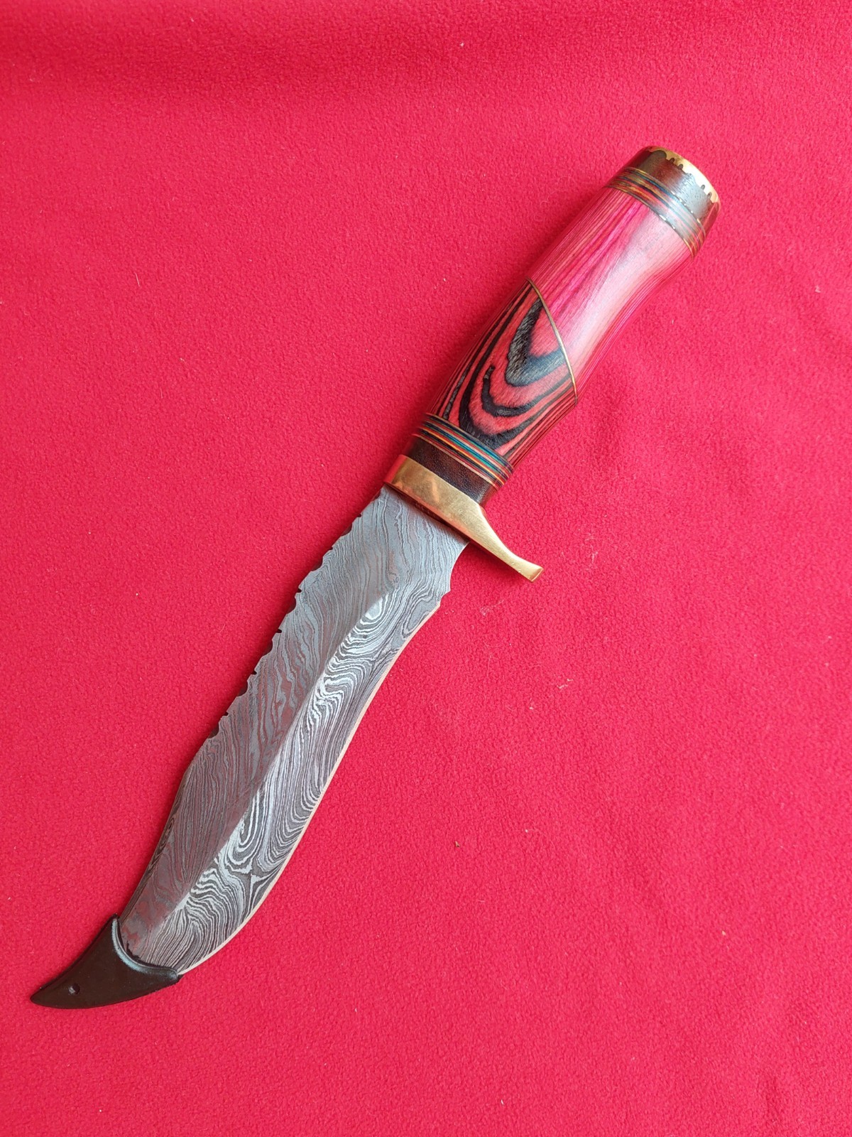 12.5″ Damascus Steel Hunting knife w/ Exotic Wood Grip & Leather Grip.