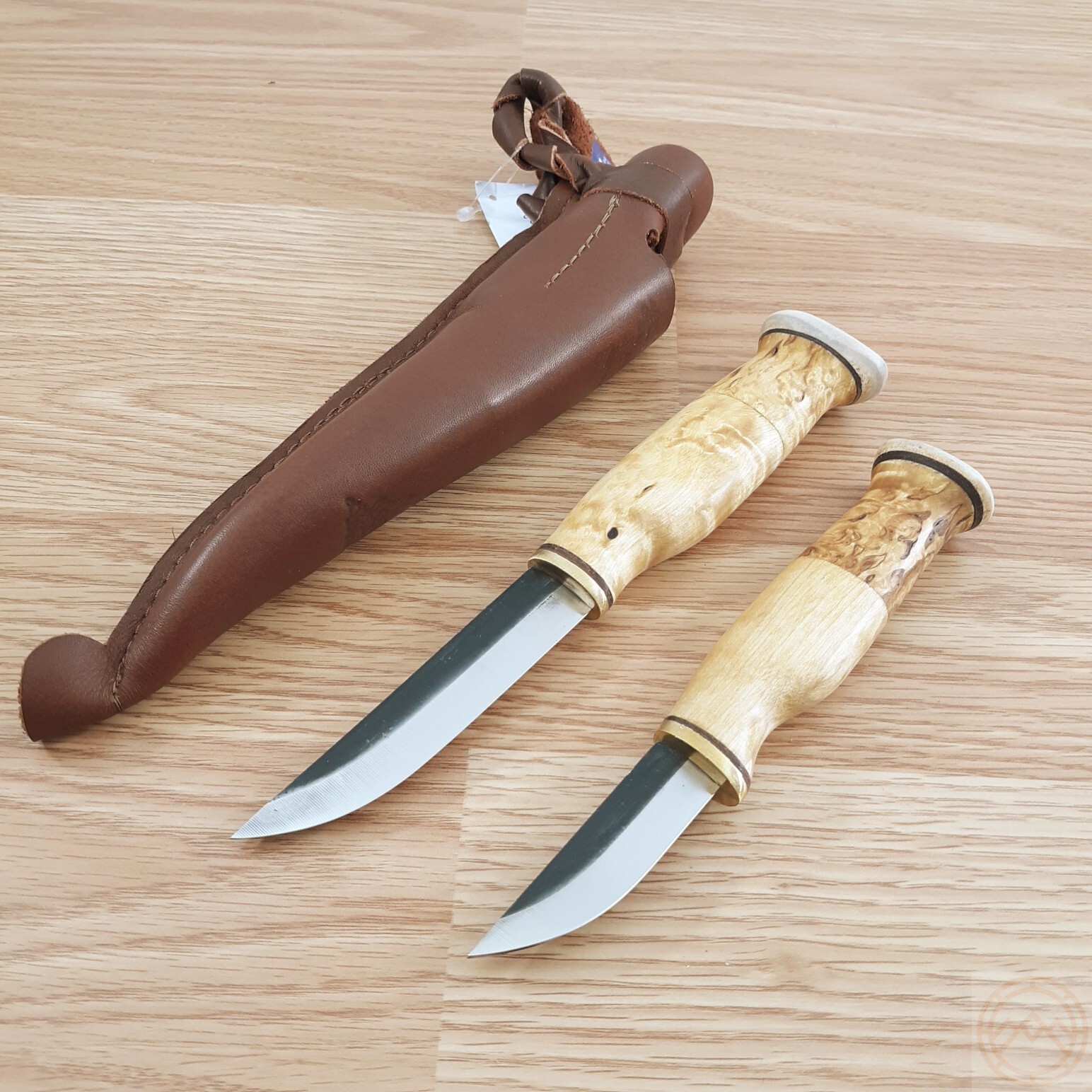 Wood Jewel Set Fixed Knife Carbon Steel Blade Curly Birch Handle w/Brown Sheath