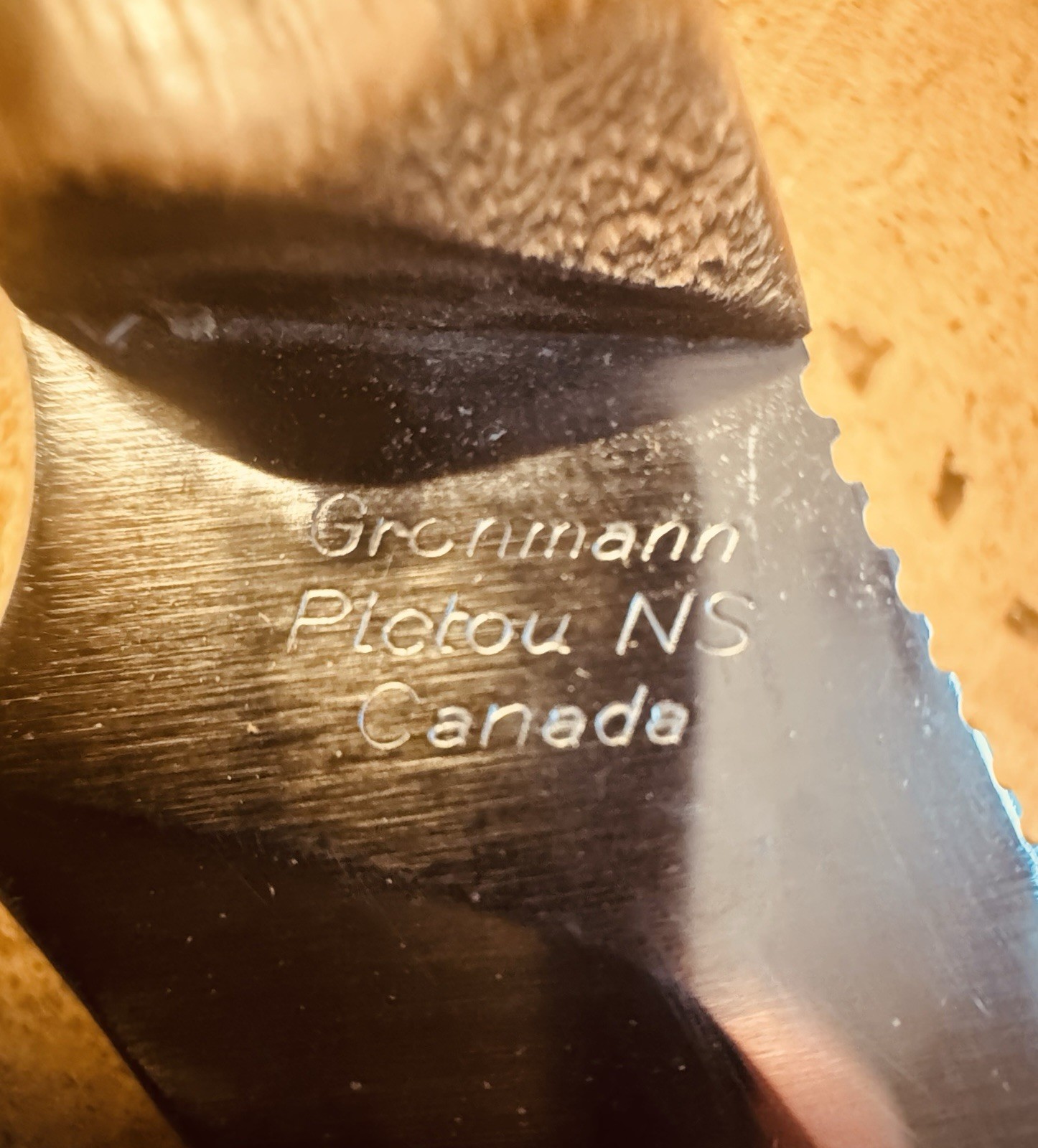 DHR Russel Fixed Blade Knife Gronnman Canada