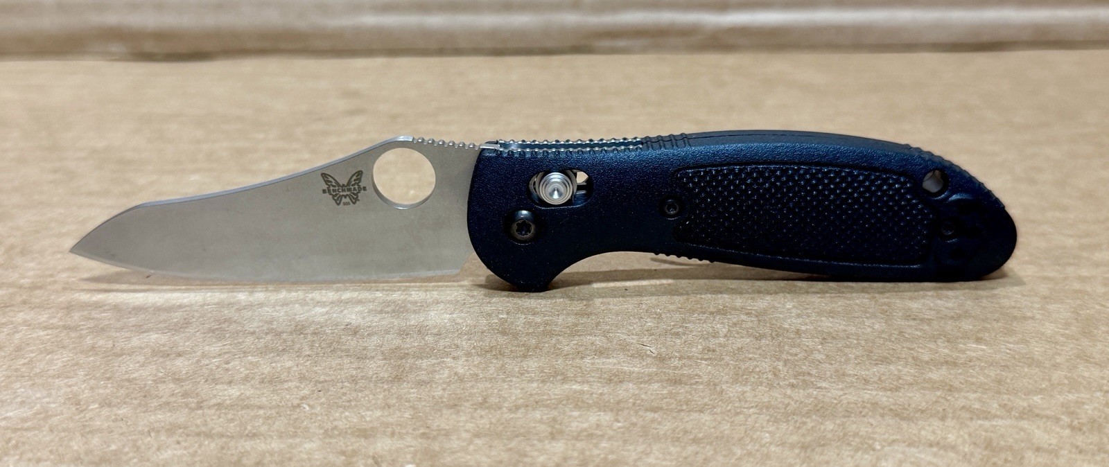 Benchmade 555-S30V Mini Griptilian Black Grivory Sheepsfoot Pocketknife w/Box