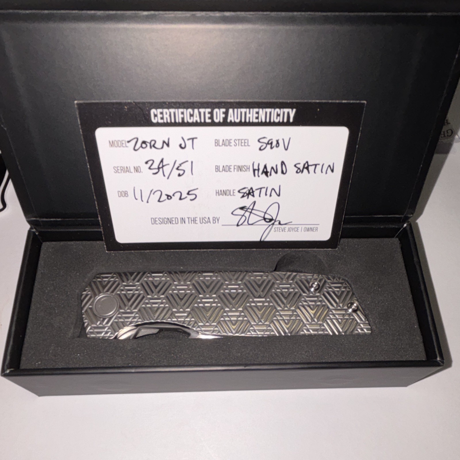 One Track Mind Zorn JT Titanium Handle S90V Tanto Inset Liner Lock Manual 2025