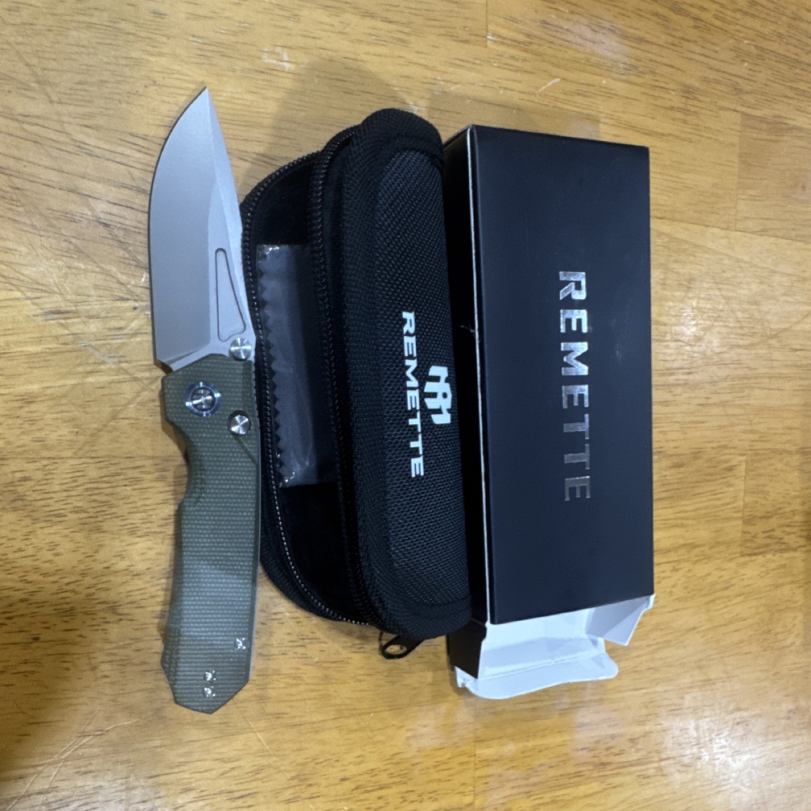Remette Rhino MC25A Pocketknife Tanto Plain 2.76-4in Liner Micarta Clip