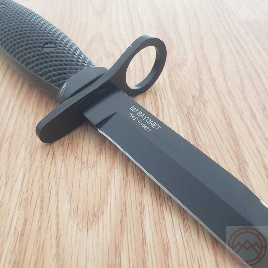 Smith & Wesson M&P Fixed Knife 6.5″ Stainless Steel Double Edge Blade ABS Handle