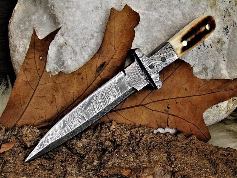 Handmade Damascus Hunting Knife | Fixed Blade Bowie Knife | Stag Horn Handle | C