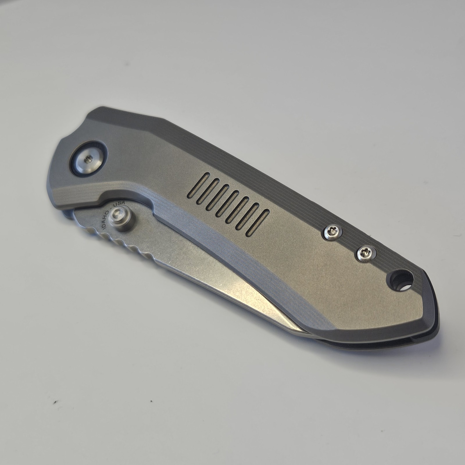 Millit Knives Overland Gray Titanium Frame Lock MagnaCut Drop Point Plain Manual