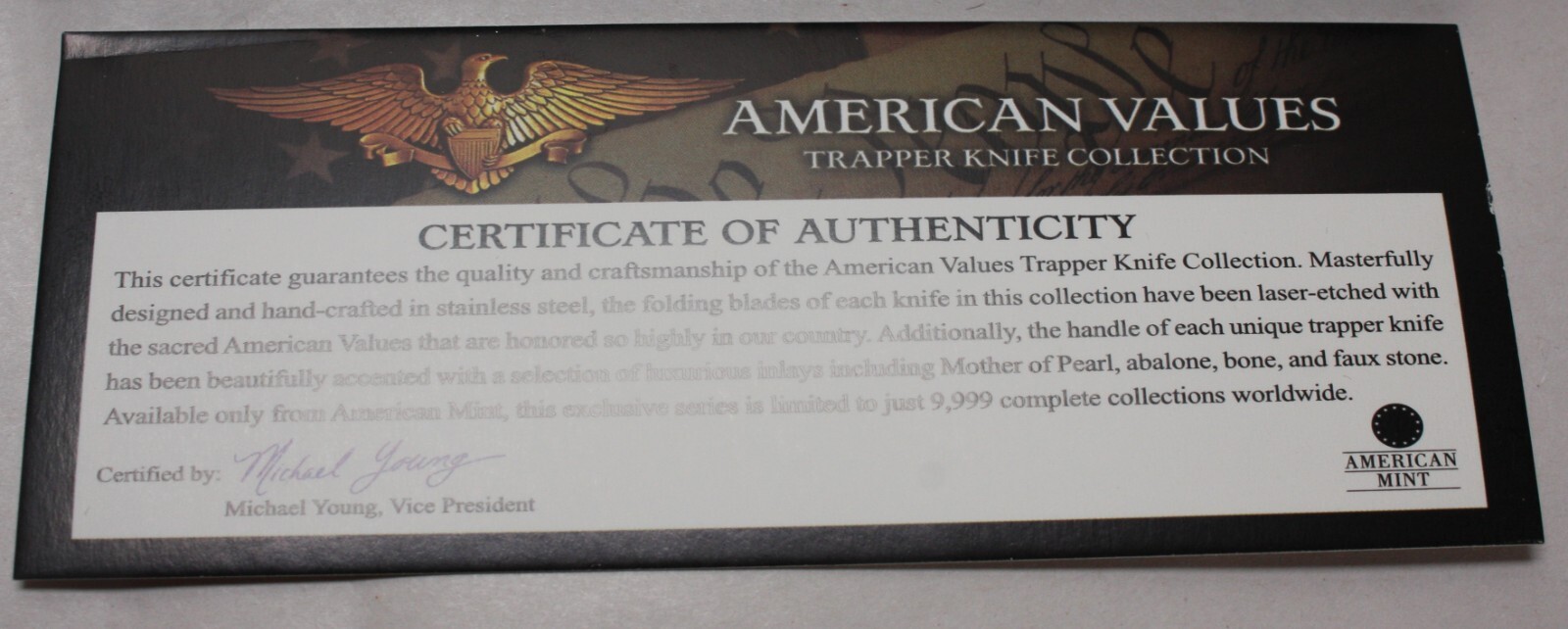 AMERICAN MINT AMRCN VALUES TRAPPER KNIFE MOTHER OF PEARL ABALENE NONE FAUX STONE