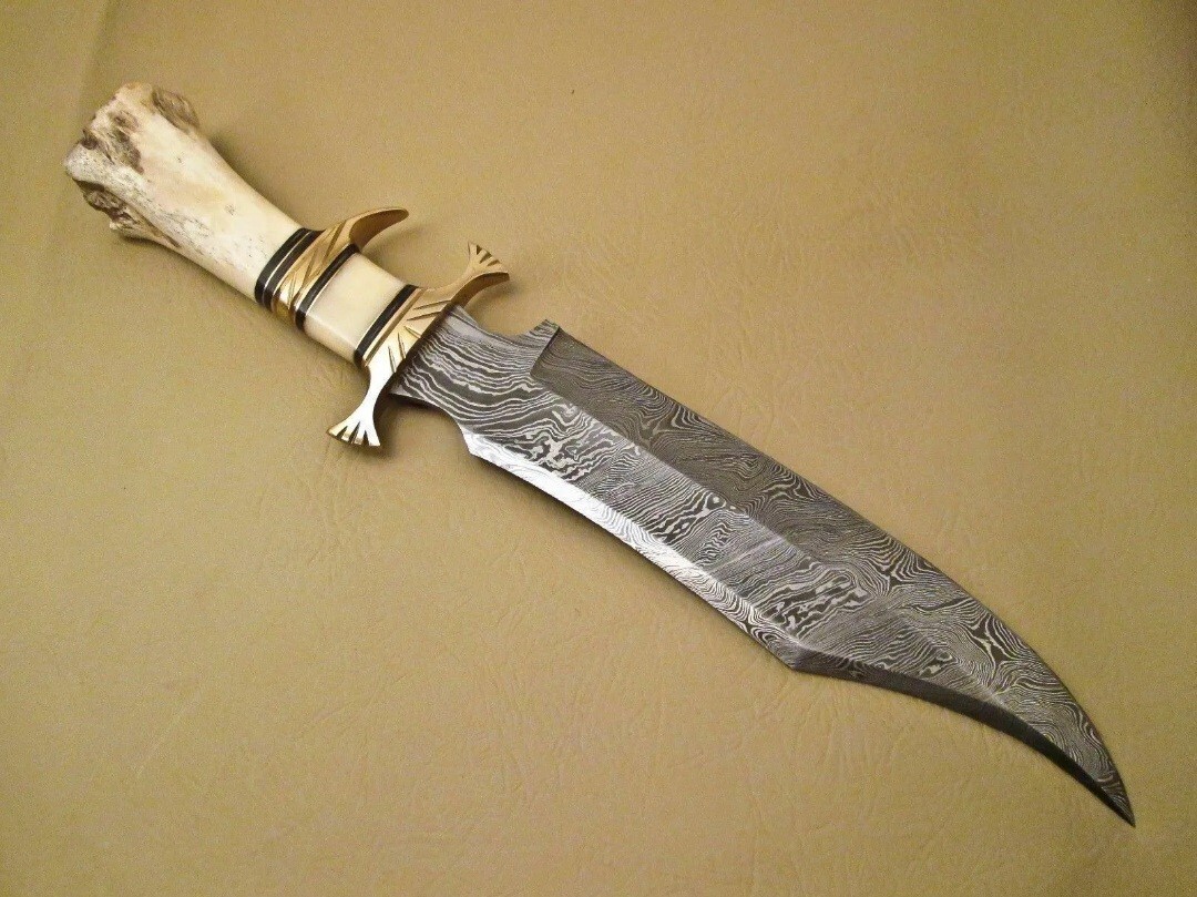 BEAUTIFUL CUSTOM HAND MADE DAMASCUS STEEL HUNTING BOWIE KNIFE HANDLE CAMEL BONE
